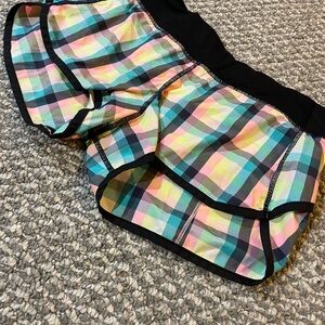 Lululemon Run Speed Shorts (2 way Stretch) 6